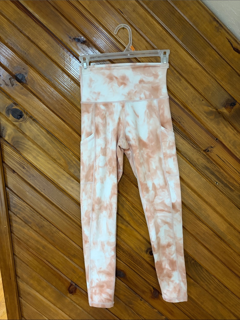 Aerie OFFLINE The Hugger High Waisted Tie Dye Leggings with Pockets